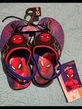 Spider-Man Light-Up Toddler Sandals - Red, Blue, Black